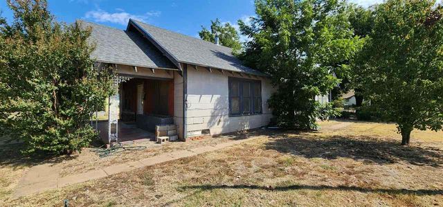 400 N 10th St, Frederick, OK 73542