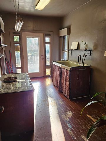 400 N 10th St, Frederick, OK 73542