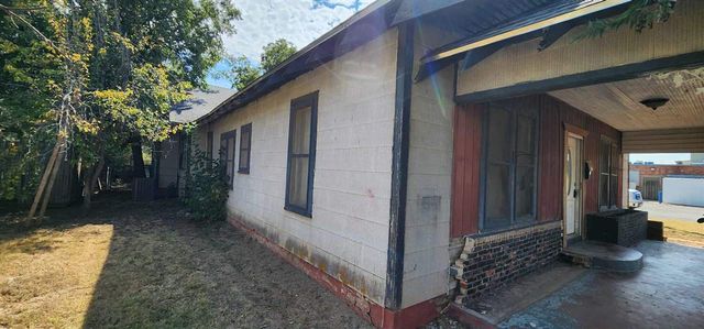 400 N 10th St, Frederick, OK 73542