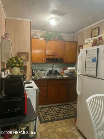 3053 RAY Road, Jacksonville, FL 32209
