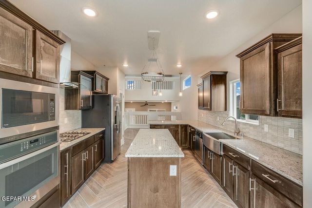 123 RUTH TRAIL Trail, Santa Teresa, NM 88008