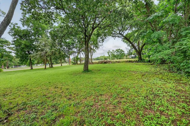 10618 Bruton Road, Dallas, TX 75217