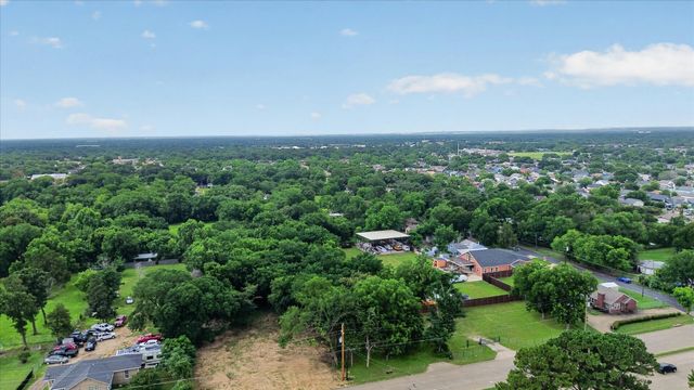 10618 Bruton Road, Dallas, TX 75217