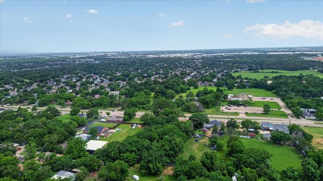 10618 Bruton Road, Dallas, TX 75217