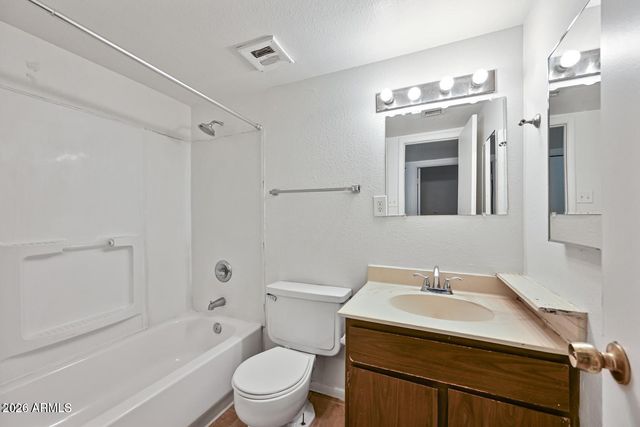 3959 W Palomino Road, Phoenix, AZ 85019
