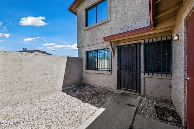 3959 W Palomino Road, Phoenix, AZ 85019
