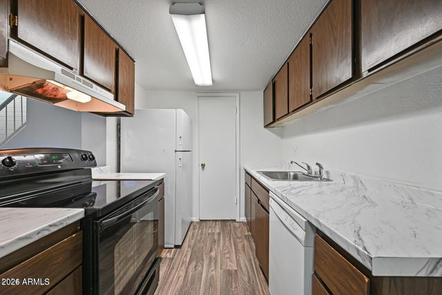 3959 W Palomino Road, Phoenix, AZ 85019