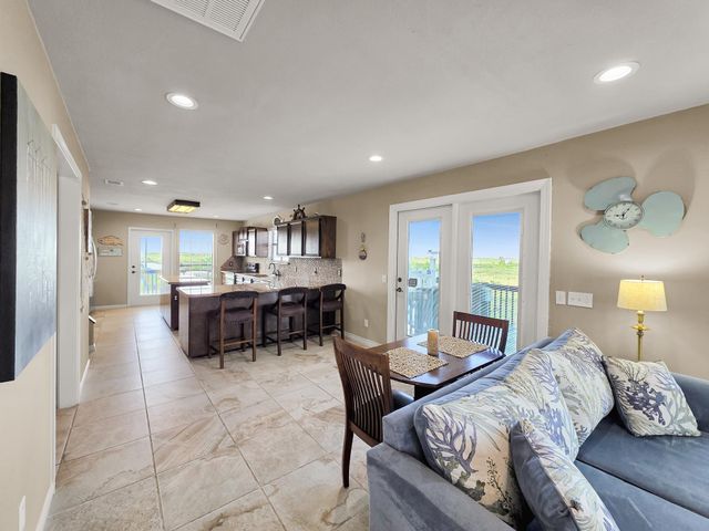 1301 N Monkhouse Drive, Crystal Beach, TX 77650
