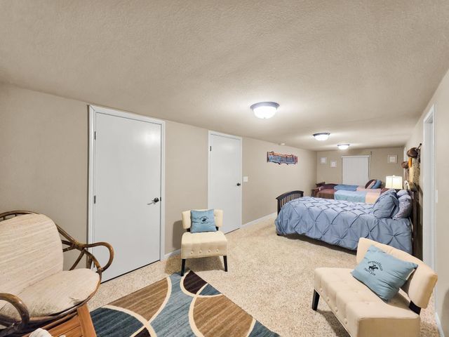 1301 N Monkhouse Drive, Crystal Beach, TX 77650