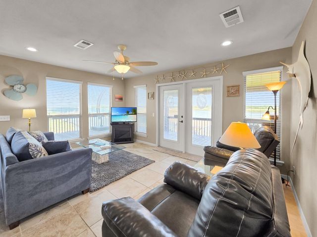 1301 N Monkhouse Drive, Crystal Beach, TX 77650
