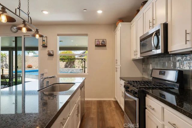 829 S Pine, Rialto, CA 92376