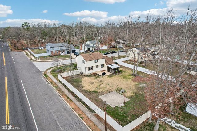 31 VILLA DR, Berlin, NJ 08009