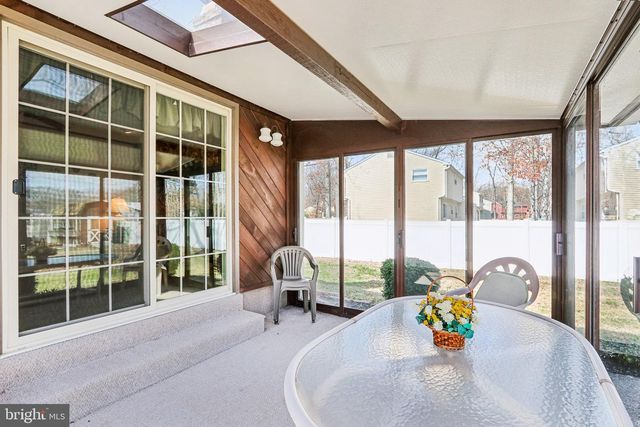 31 VILLA DR, Berlin, NJ 08009