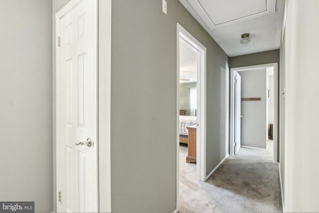 31 VILLA DR, Berlin, NJ 08009