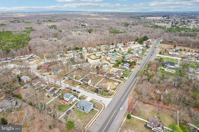 31 VILLA DR, Berlin, NJ 08009