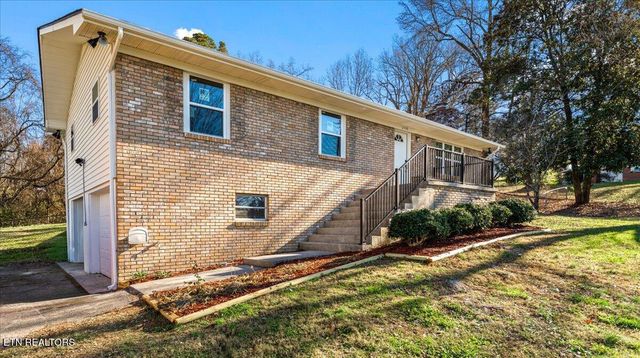 2408 Vincinda Circle, Knoxville, TN 37924