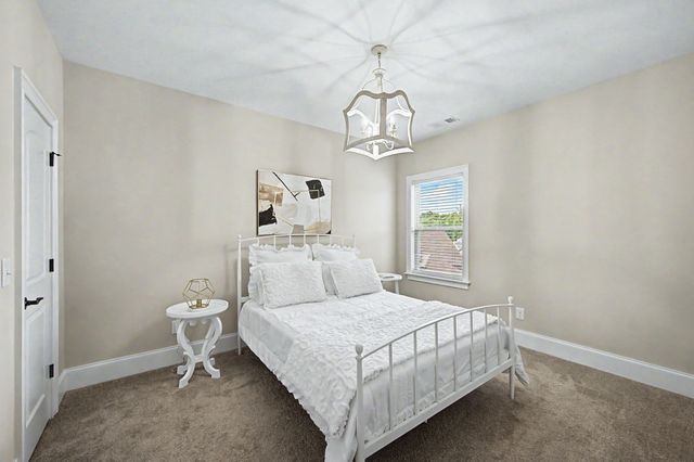 1198 Meadow Bridge Ln, Arrington, TN 37014