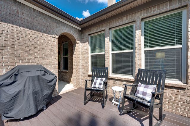 1198 Meadow Bridge Ln, Arrington, TN 37014