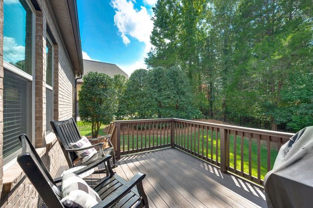 1198 Meadow Bridge Ln, Arrington, TN 37014