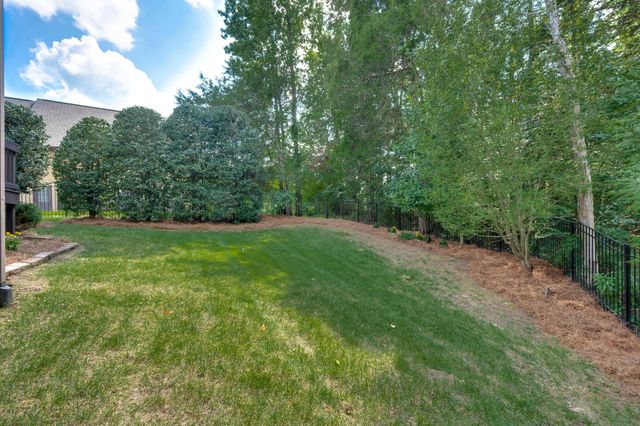 1198 Meadow Bridge Ln, Arrington, TN 37014