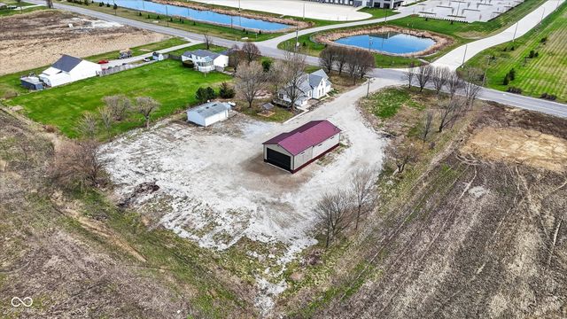 2440 N Buck Creek Road, Greenfield, IN 46140