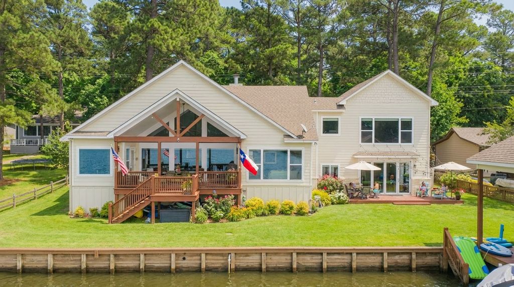 518 Whispering PIne Trail, Mount Vernon, TX 75494