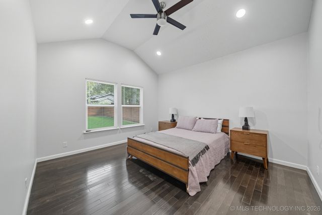 1135 S Lewis Place, Tulsa, OK 74104