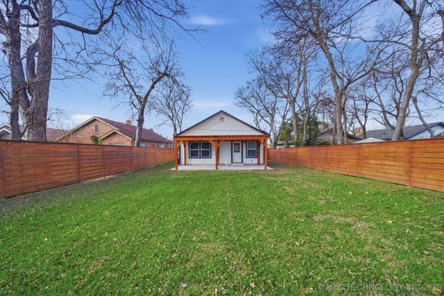 1135 S Lewis Place, Tulsa, OK 74104