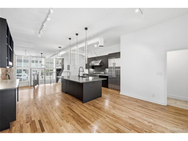 1748 Blake St, Denver, CO 80202