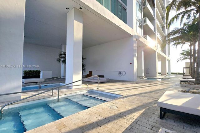 1040 Biscayne Blvd 1001, Miami, FL 33132