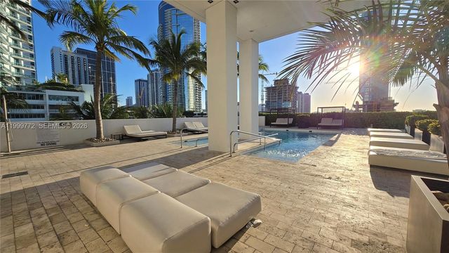 1040 Biscayne Blvd 1001, Miami, FL 33132