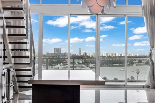 1040 Biscayne Blvd 1001, Miami, FL 33132