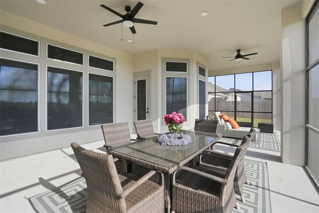 4033 Ranch Lake Dr, Corpus Christi, TX 78413