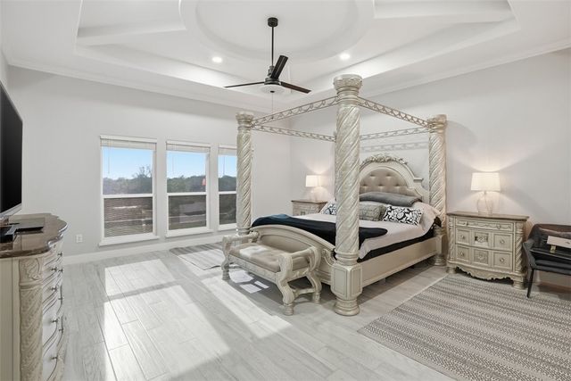 4033 Ranch Lake Dr, Corpus Christi, TX 78413