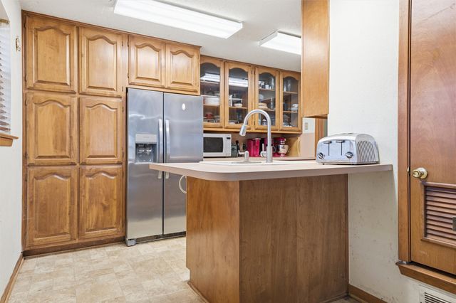 12218 W Adams Avenue, Belton, TX 76513