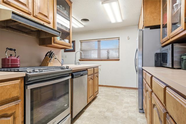 12218 W Adams Avenue, Belton, TX 76513