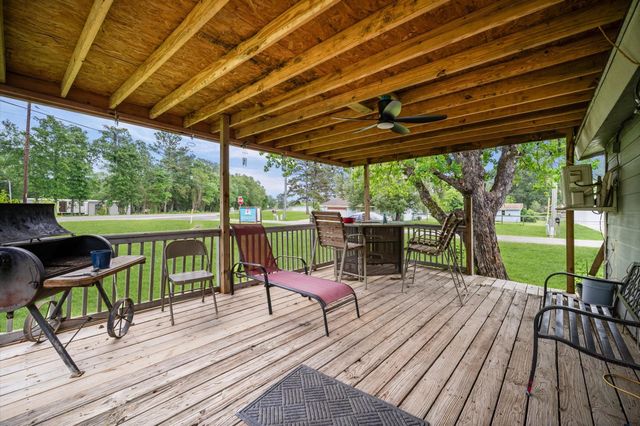 122 Bay Haven Boulevard, Livingston, TX 77351
