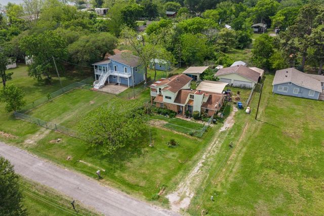 122 Bay Haven Boulevard, Livingston, TX 77351