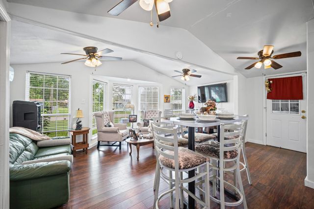 122 Bay Haven Boulevard, Livingston, TX 77351