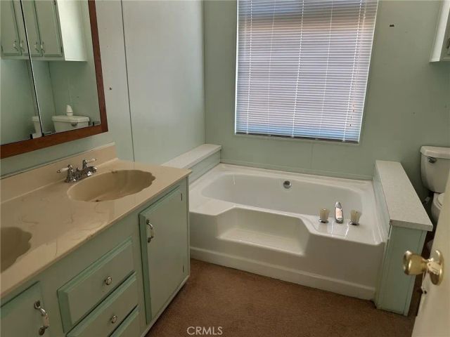 400 Sulphur Bank 59, Clearlake Oaks, CA 95423