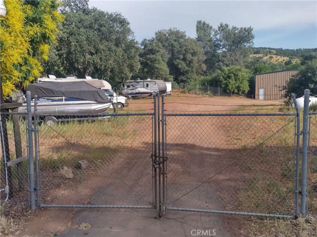 400 Sulphur Bank 59, Clearlake Oaks, CA 95423