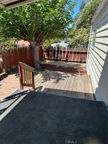 400 Sulphur Bank 59, Clearlake Oaks, CA 95423