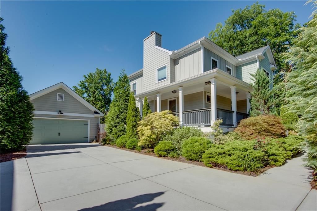 1324 Cambridge Avenue, East Point, GA 30344