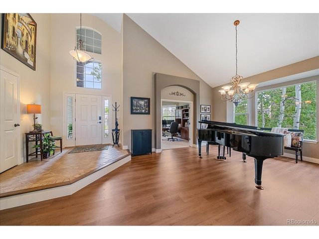 5477 Spur Cross Trl, Parker, CO 80134
