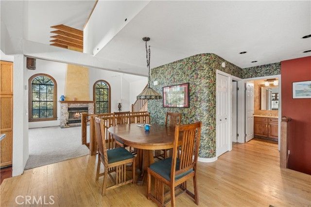 10227 Parr Avenue, Sunland (los Angeles), CA 91040