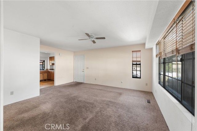 10227 Parr Avenue, Sunland (los Angeles), CA 91040