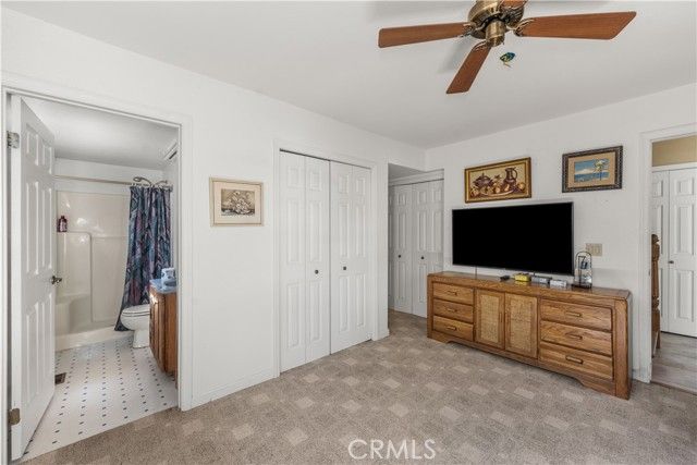 10227 Parr Avenue, Sunland (los Angeles), CA 91040