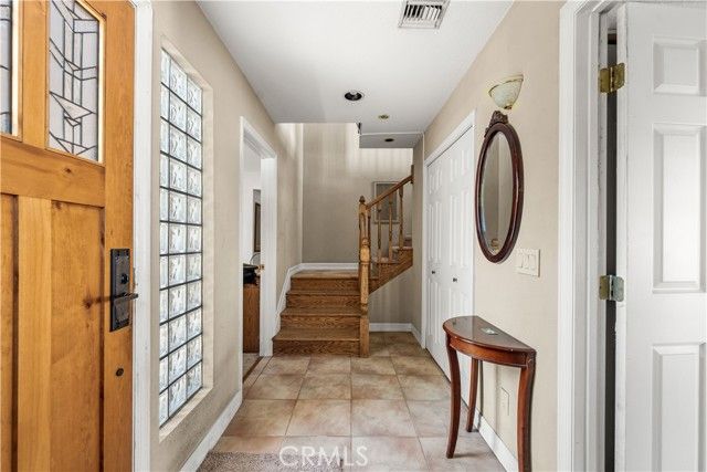 10227 Parr Avenue, Sunland (los Angeles), CA 91040