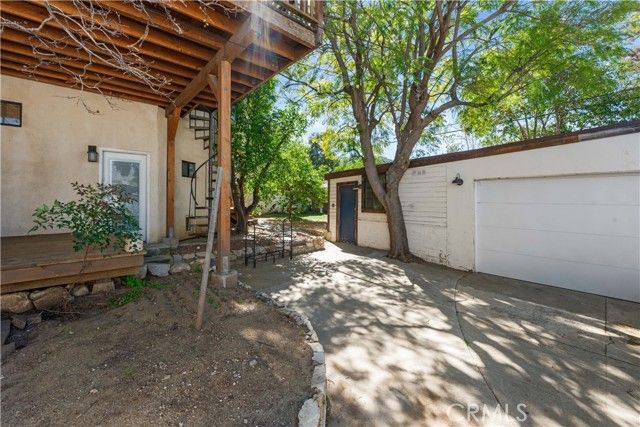 10227 Parr Avenue, Sunland (los Angeles), CA 91040