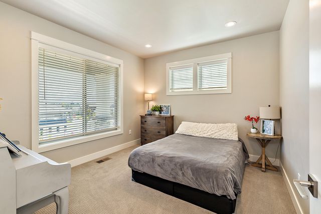 4078 Fieldbrook Avenue, Medford, OR 97504